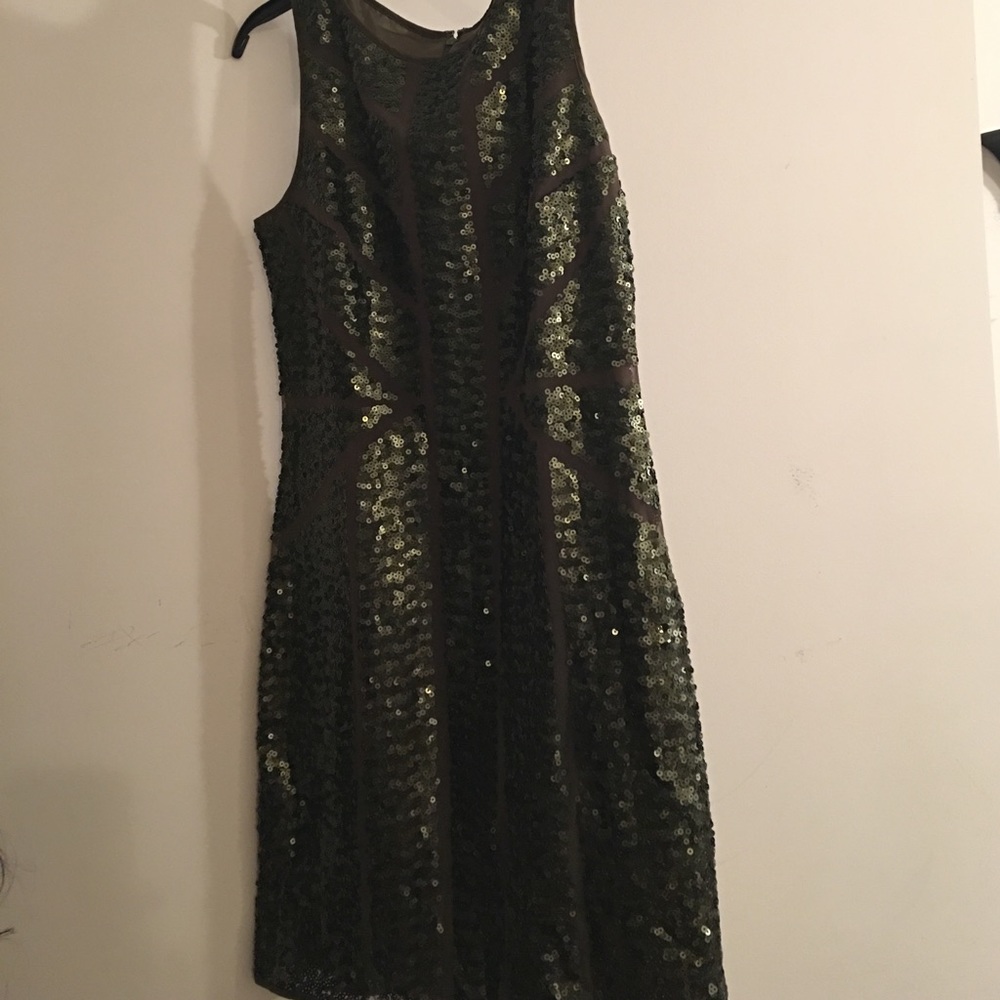 Vince Camuto Olive Green Sequin Dress. Sz 8